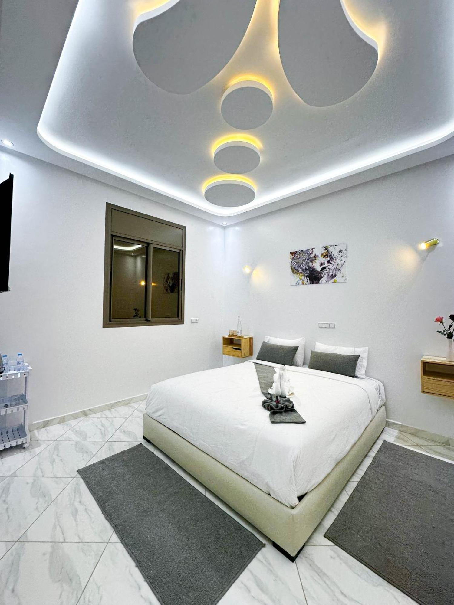 Hotel Apartment America ดาคห์ลา ภายนอก รูปภาพ