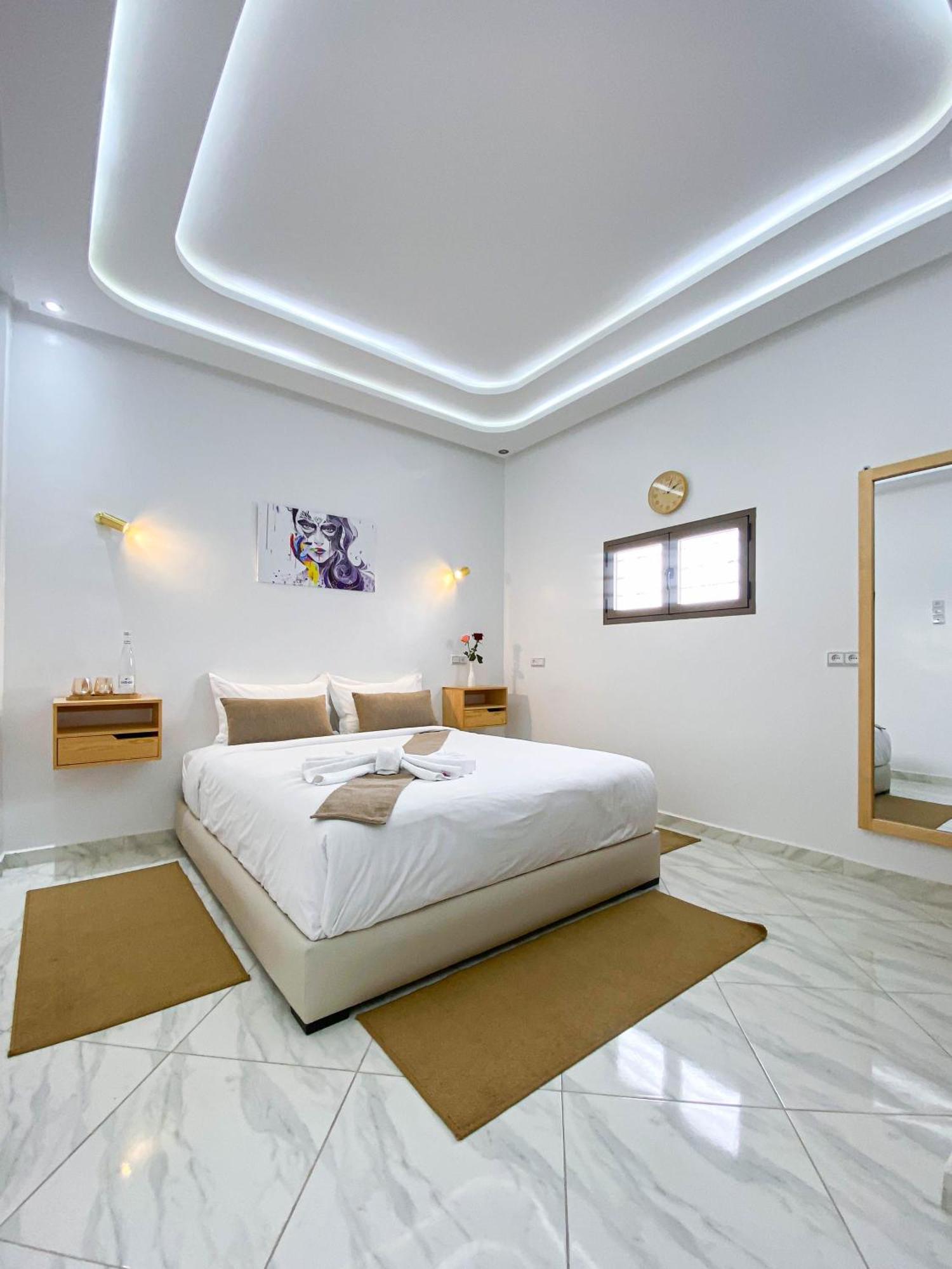 Hotel Apartment America ดาคห์ลา ภายนอก รูปภาพ