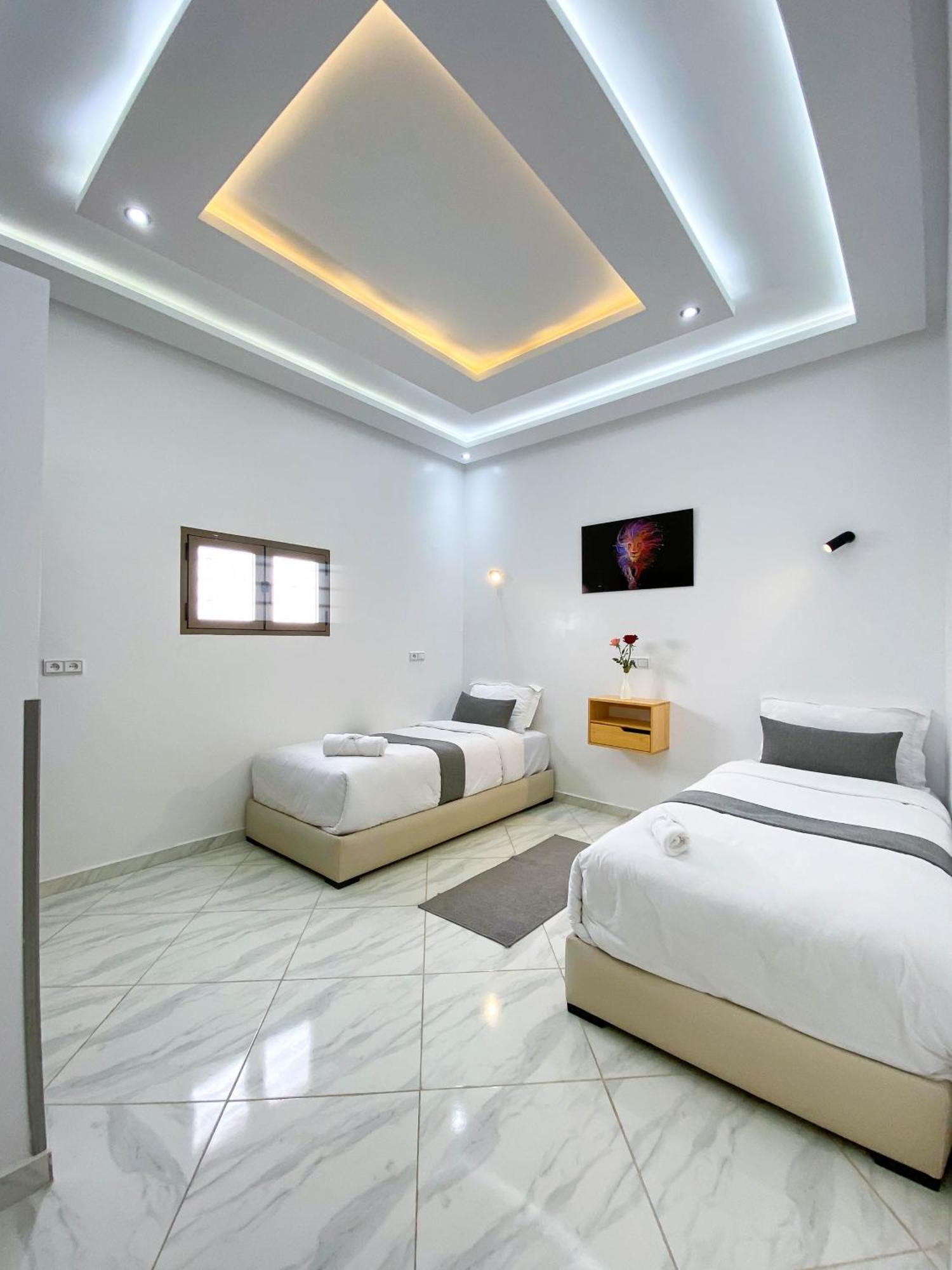 Hotel Apartment America ดาคห์ลา ภายนอก รูปภาพ