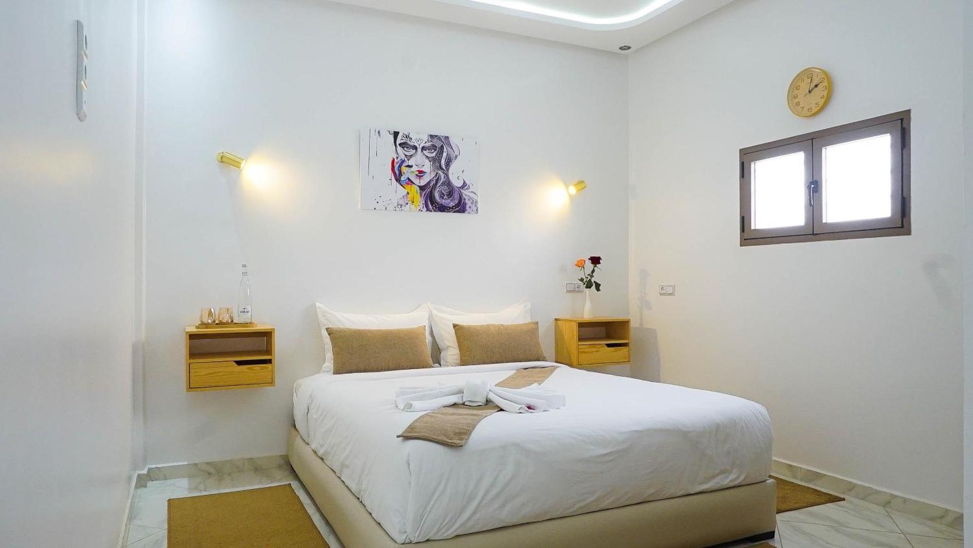 Hotel Apartment America ดาคห์ลา ภายนอก รูปภาพ