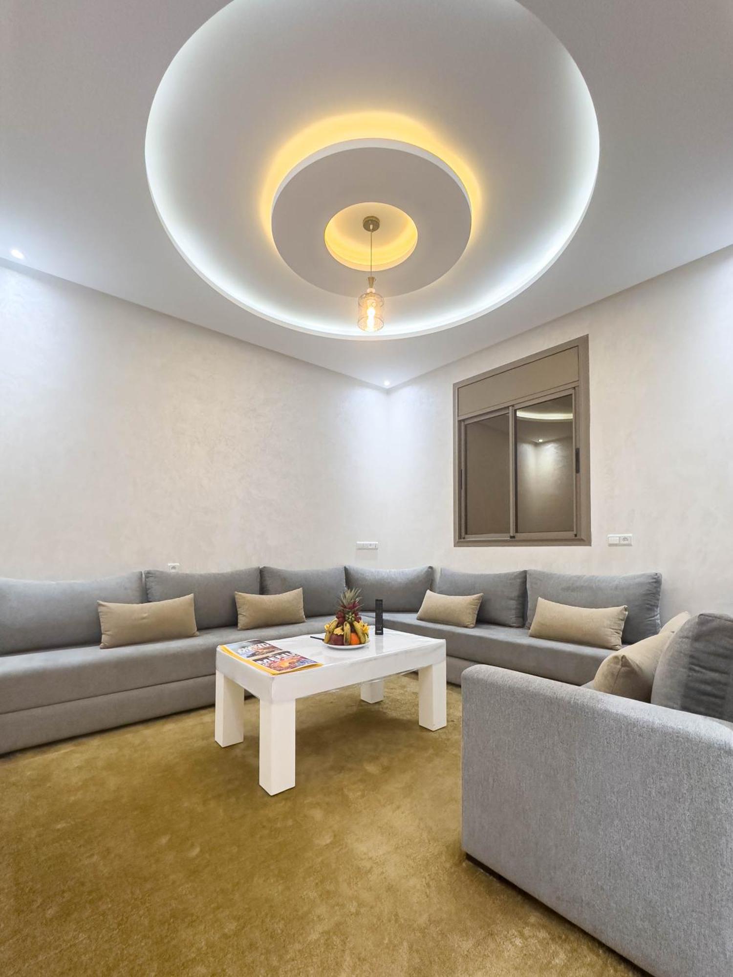 Hotel Apartment America ดาคห์ลา ภายนอก รูปภาพ