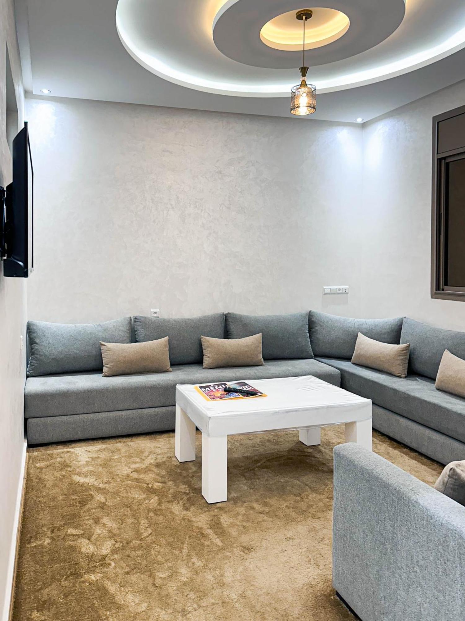 Hotel Apartment America ดาคห์ลา ภายนอก รูปภาพ