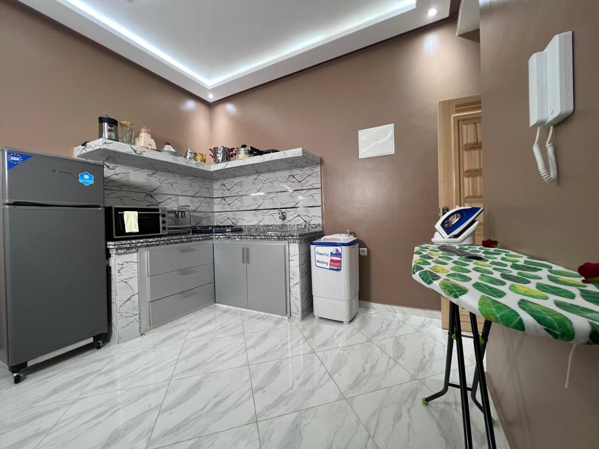 Hotel Apartment America ดาคห์ลา ภายนอก รูปภาพ